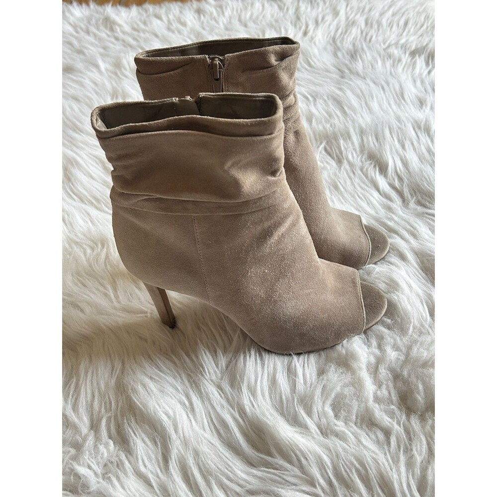 VINCE CAMUTO Women’s Size 9 Tan Keyna suede slouch bootie Peep Toe Boots